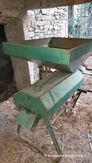 Peladora escocadora de almendra para tractor