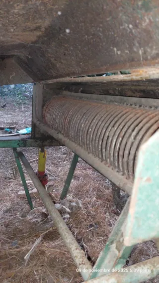 Peladora escocadora de almendra para tractor