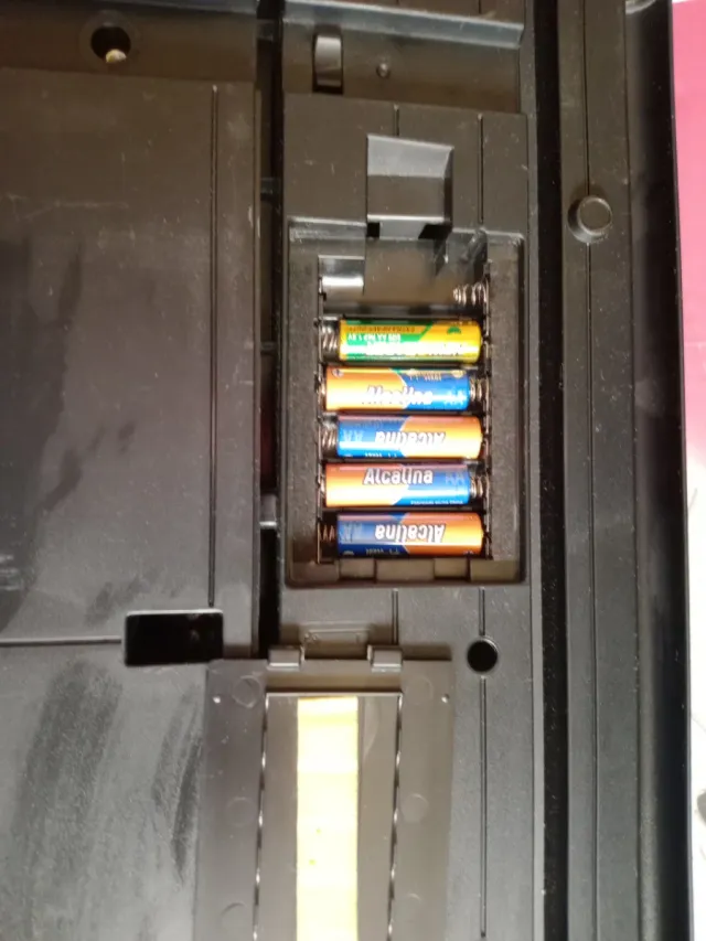 Teclado Yamaha PSR E323