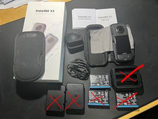 Insta360 X3 Cámara de Acción 2 baterías y extras
