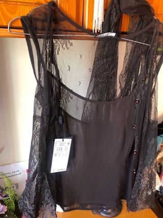 Blusa fiesta encaje negro Talla M