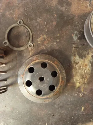 Lote de embragues y repuestos