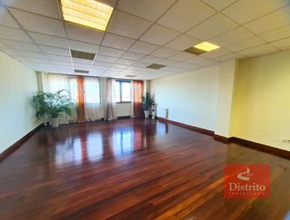 Oficina en venta en Alisal - Cazoña - San Román en Santander