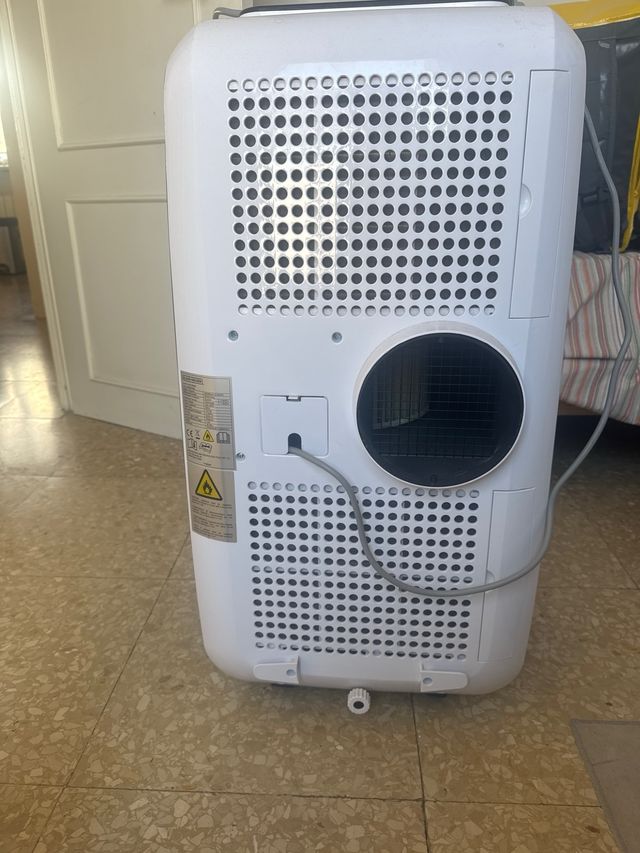 Aire Acondicionado Portátil BLACK+DECKER