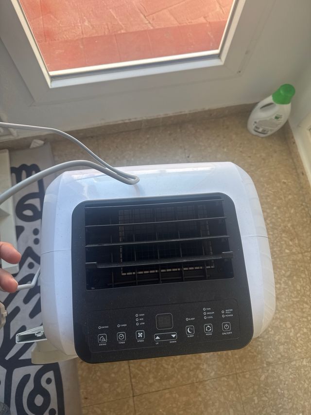 Aire Acondicionado Portátil BLACK+DECKER