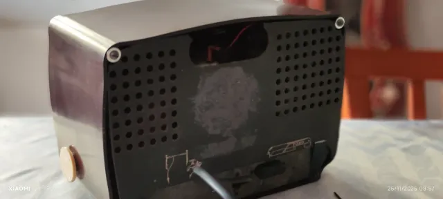 Radio Antigua Royal, Francesa