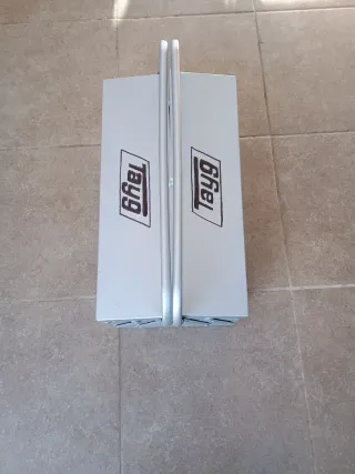 Caja de herramientas metálica