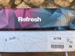 Zapatos Refresh antelina negros