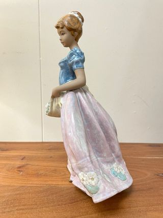 Lladró Tiempo de Flores 01012428