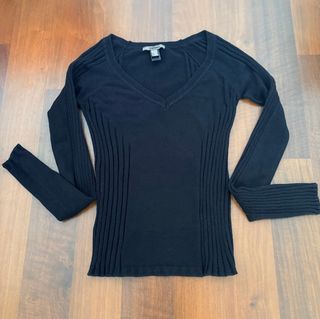 Jersey negro de manga larga