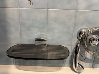 Juego baño toalleros, jaboneras, percha y banqueta