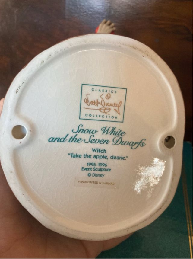 Wdcc figurine witch from Disney Snow White