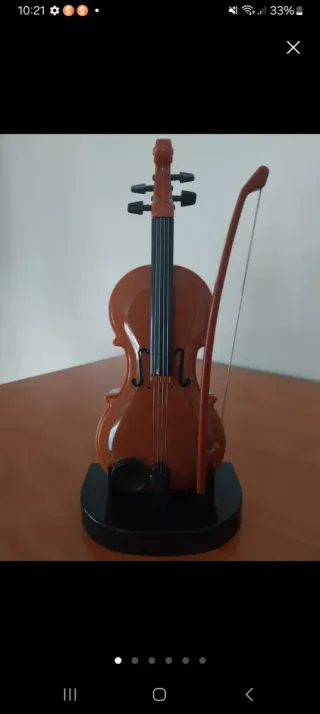 Lote Citroen 1/18 y violín miniatura para José M.