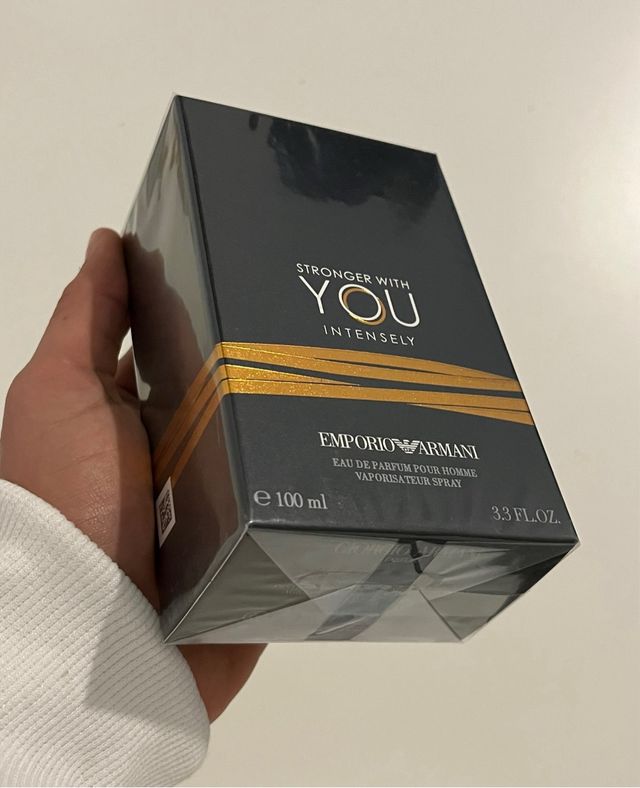 Perfume Armani Stronger With You