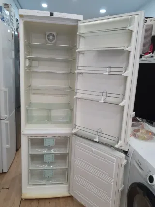 Nevera Liebherr con garantía y transporte