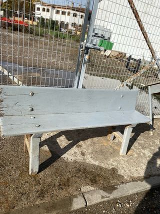 Banco rústico madera