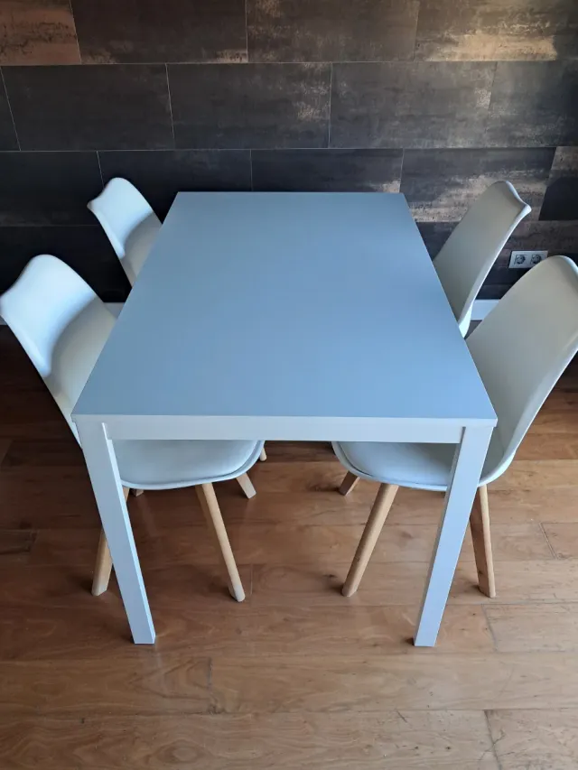 Mesa extensible blanca IKEA