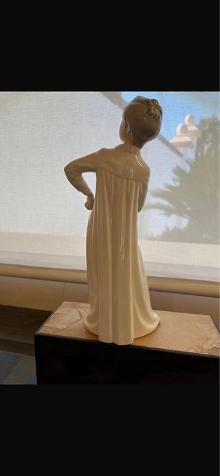 Figura Nao de porcelana