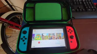 Nintendo Switch + Mando y Funda