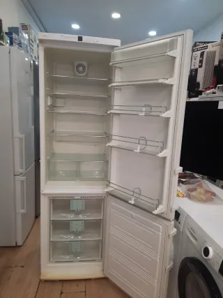 Nevera Liebherr con garantía y transporte