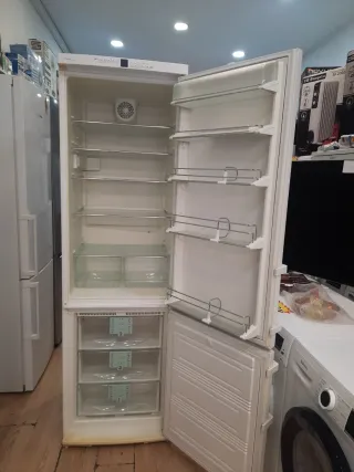 Nevera Liebherr con garantía y transporte