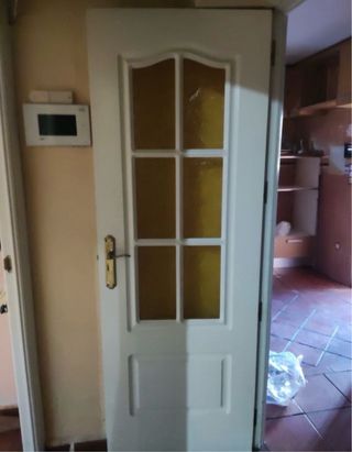 Puertas blancas interiores de varias medidas