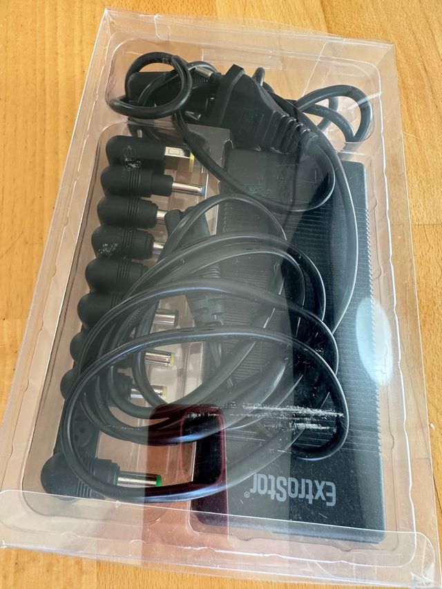 Cargador Universal Extrastar