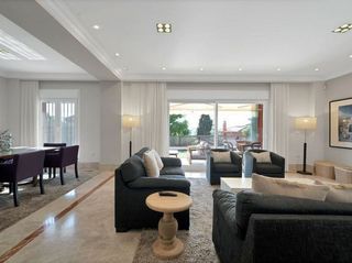 Casa pareada en alquiler en Los Monteros - Bahía de Marbella en Marbella