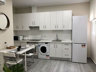 Piso en alquiler en La Espinilla - Parque Blanco en Coslada