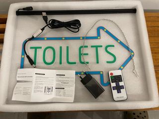 Insegna LED Toilette Freccia Direzionale