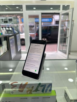 iPhone 7 128GB Negro