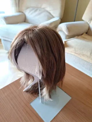 Peluca sintética rubia y castaña