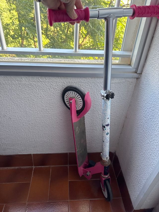 Patinete infantil rosa