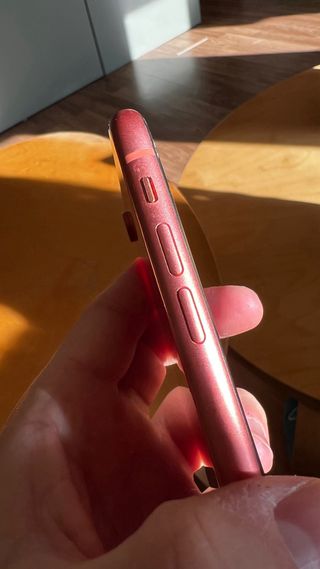 iPhone XR (Schermo Rotto)