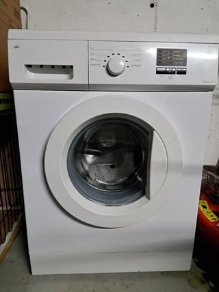 Lavadora OK. Marca de hipercor.
