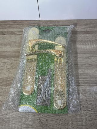 Juego de 2 Manillas para Puertas Amig