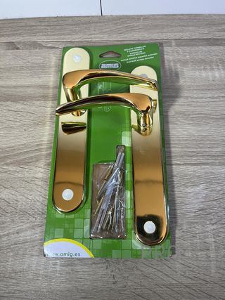 Juego de 2 Manillas para Puertas Amig