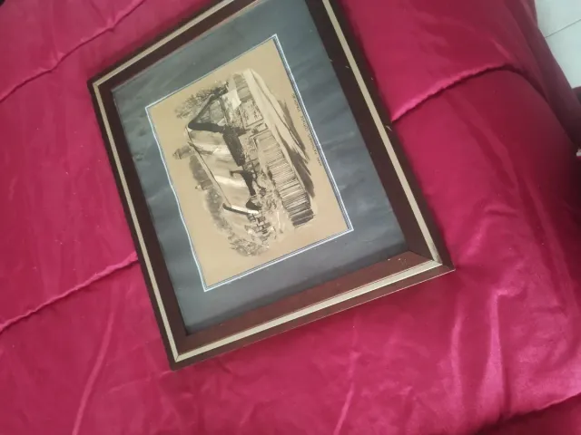 Quadro incorniciato con disegno