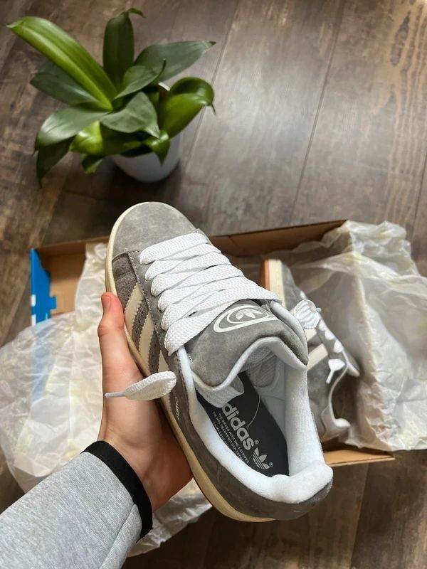 Adidas Campus 00s Gris Blanco Talla 37 1/3 Nuevas