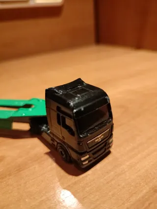 Camión Transportador MAN y Plataforma majorette