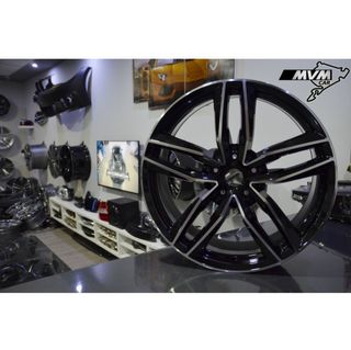 Juego de 4 Llantas 19 RS6 Negra AU020