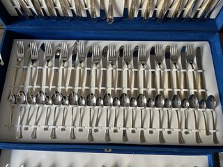 Cubertería Abert 113 Piezas de acero inoxidable