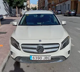 Mercedes-Benz GLA 2014