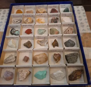 Collezione 96 Minerali