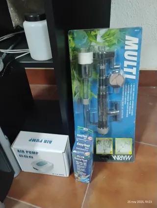 Acuario con mueble y filtro