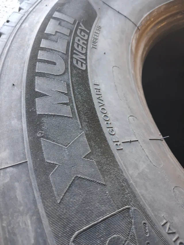Neumático 315/70 R 22.5