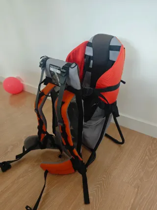 Mochila porta bebés trekking