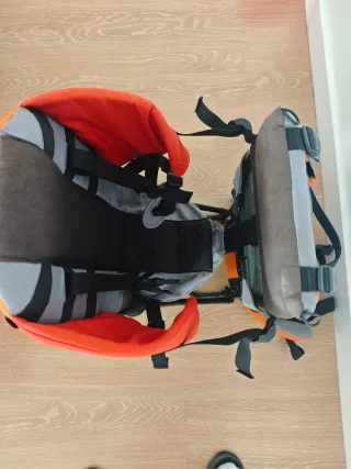 Mochila porta bebés trekking