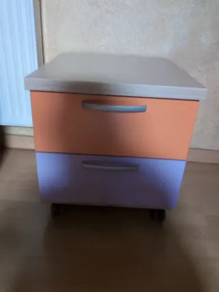 Dormitorio juvenil compacto