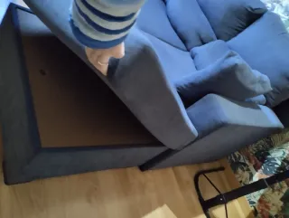 Divano modulare grigio con cassetto e seduta estraibile